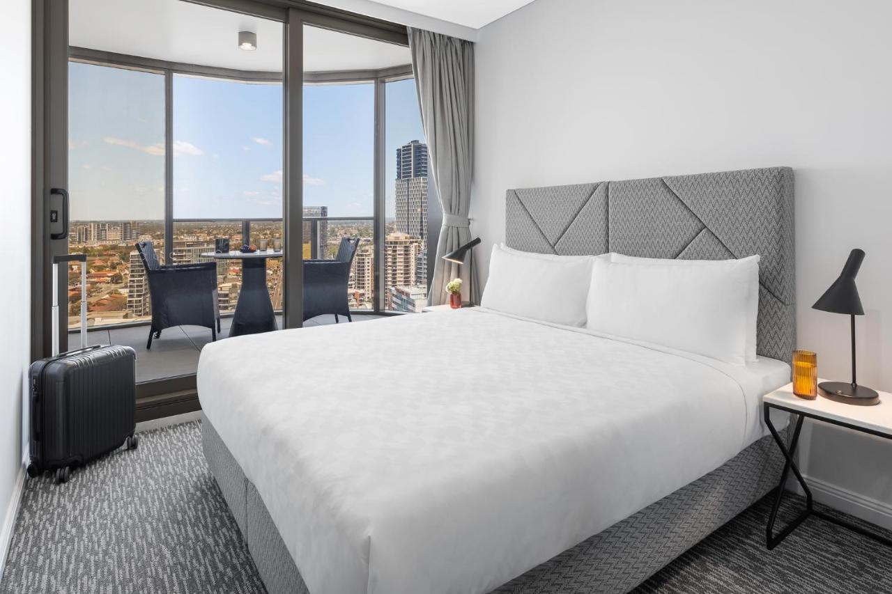 Meriton Suites George Street, Parramatta Sídney Exterior foto