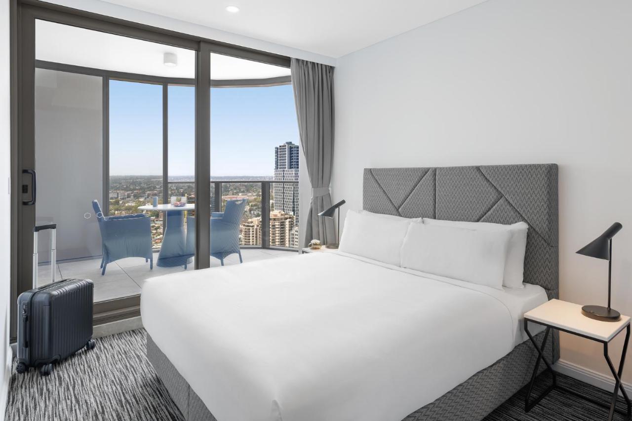 Meriton Suites George Street, Parramatta Sídney Exterior foto