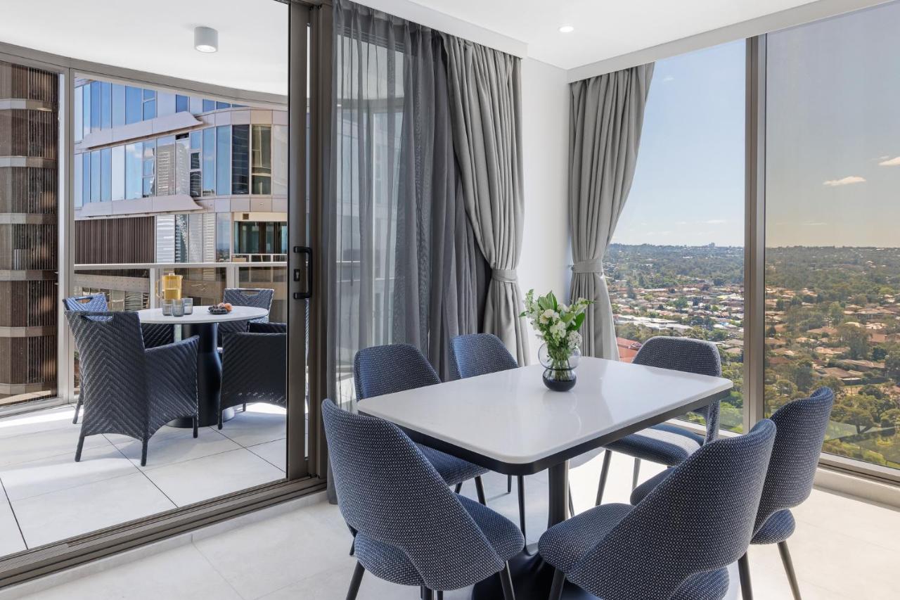 Meriton Suites George Street, Parramatta Sídney Exterior foto