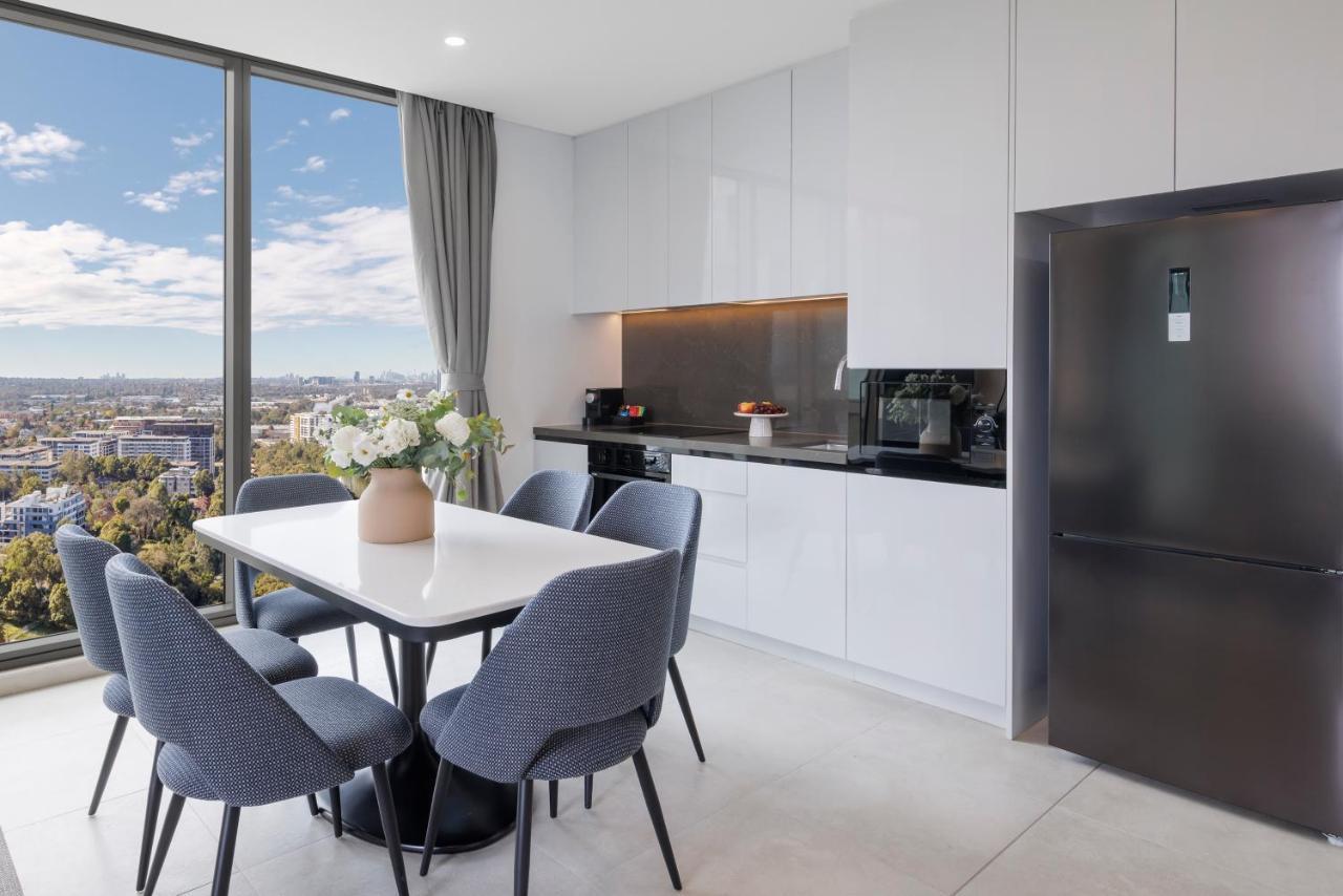 Meriton Suites George Street, Parramatta Sídney Exterior foto
