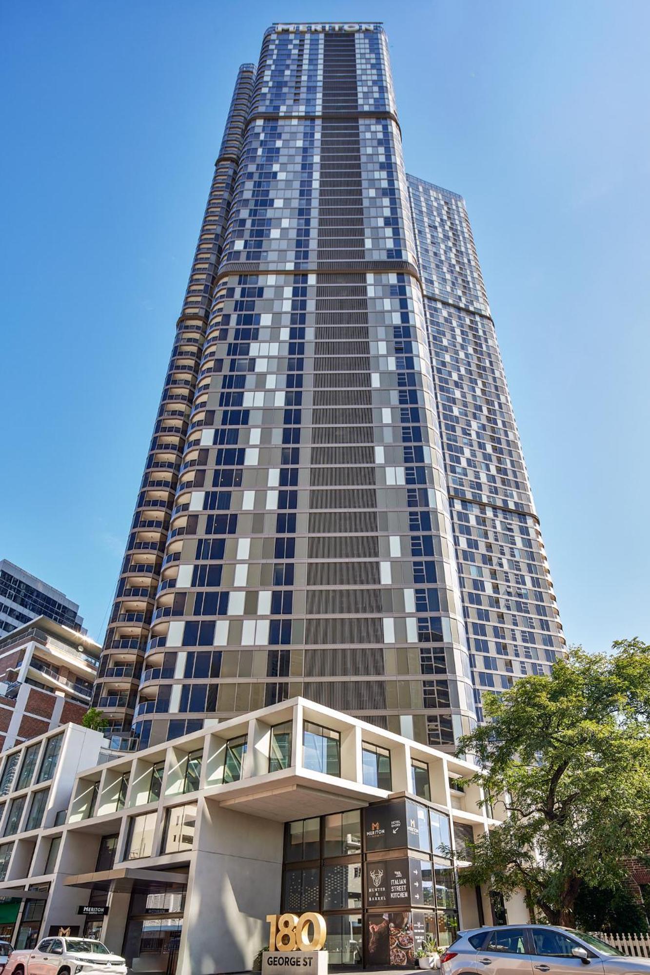 Meriton Suites George Street, Parramatta Sídney Exterior foto