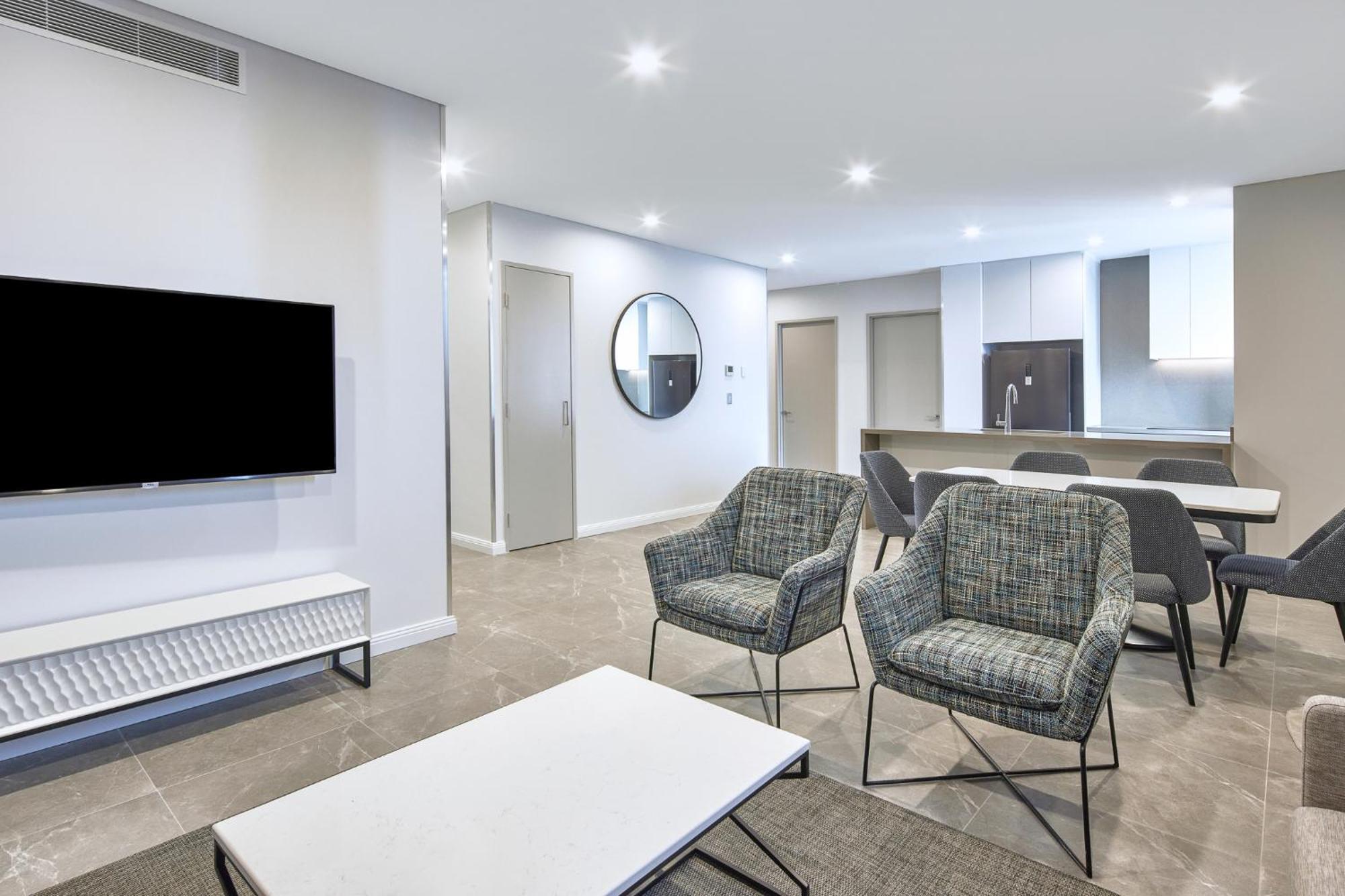 Meriton Suites George Street, Parramatta Sídney Exterior foto