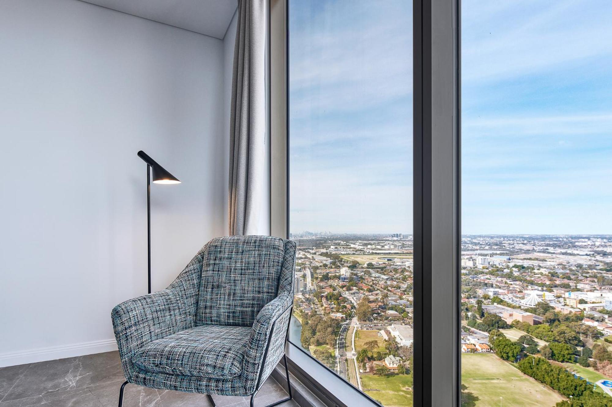 Meriton Suites George Street, Parramatta Sídney Exterior foto
